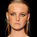 SPFW - Forum Tufi Duek S/S 09/10:Caroline Trentini