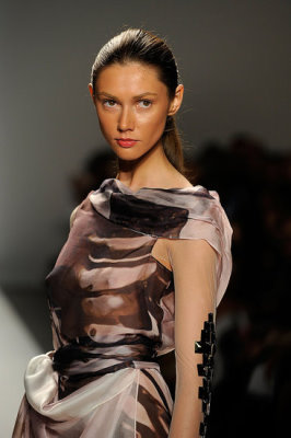 Michael Angel S/S 2010 - Ksenia Kahnovich