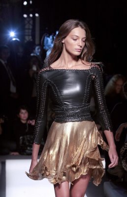 Balmain S/S 2010 - Daria Werbowy