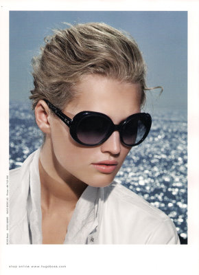 Hugo Boss Black S/S 2010 : Toni Garrn