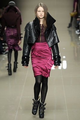 Burberry Prorsum F/W 2010 - Anna de Rijk