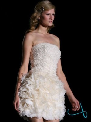 Barcelona Bridal Week 2010 - Toni Garrn 