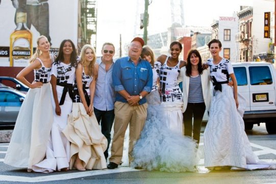 Fashion's Night Out (FNO) 2010:behind the scenes - Karolina Kurkova, Liya Kebede, Lily Donaldson, Abbey Lee Kershaw, Jourdan Dunn, Stella Tennant with executive creative director Trey Laird, director Peter Lindbergh & Vogue contributing editor Tabitha Sim