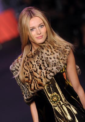 Anna Sui F/W 2011 - Edita Vilkeviciute