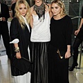 2010 CFDA Awards - Mary-Kate Olsen,Sasha Pivovarova & Ashley Olsen