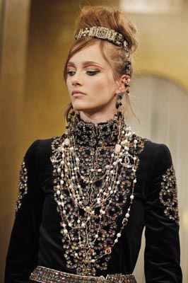 Chanel Paris-Byzance Pre Fall 2011 - Karmen Pedaru