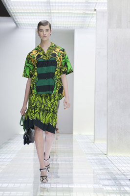 Prada S/S 2011 Beijing - Hailey Clauson