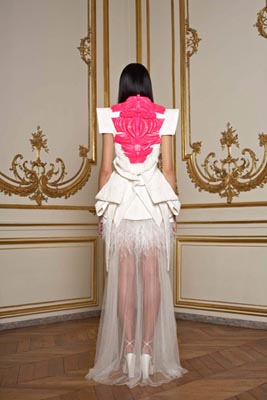 Givenchy Haute Couture S/S 2011 - Ai Tominaga