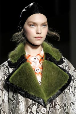 Prada F/W 2011 - Arizona Muse