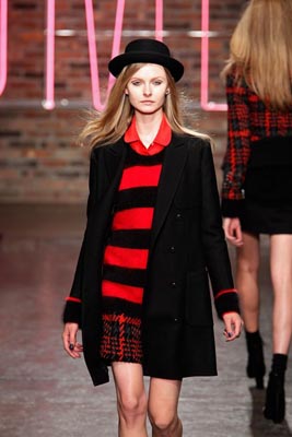 DKNY F/W 2011 - Kamila Filipcikova