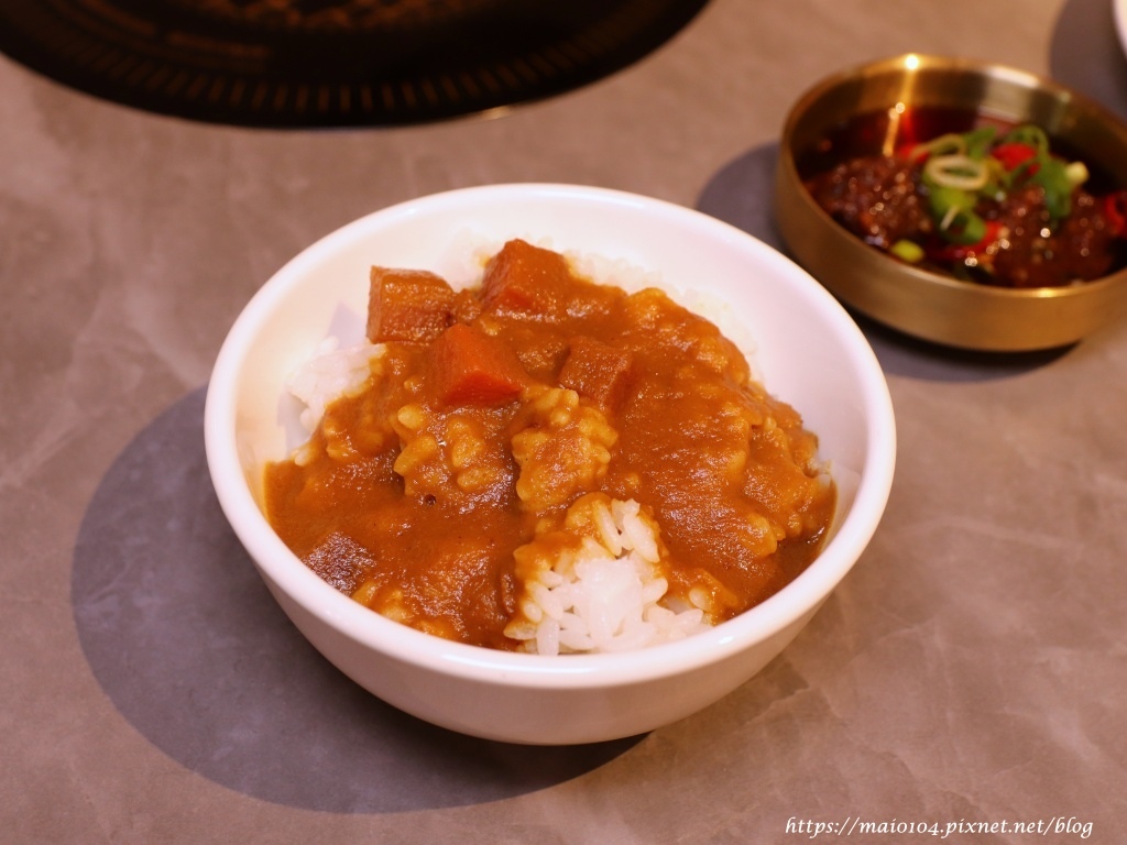 台北中山區美食｜呷哺呷哺火鍋～一個人也能享受鴛鴦鍋，自助吧主