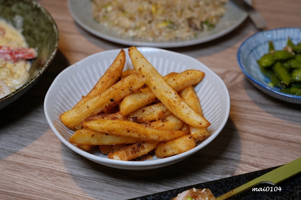 板橋居酒屋推薦｜暮樂町居酒屋～文青風格的環境，可單點清酒一杯