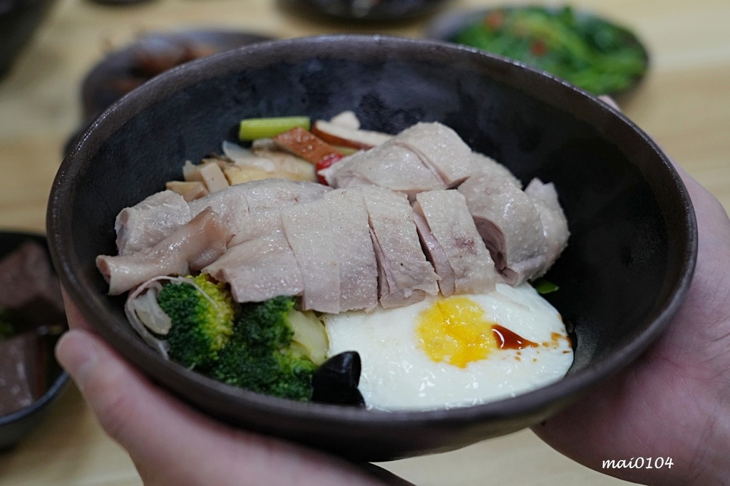 中壢鵝肉推薦｜鼎新鵝肉飯．玉里麵中原店～新開幕！內用、外帶、