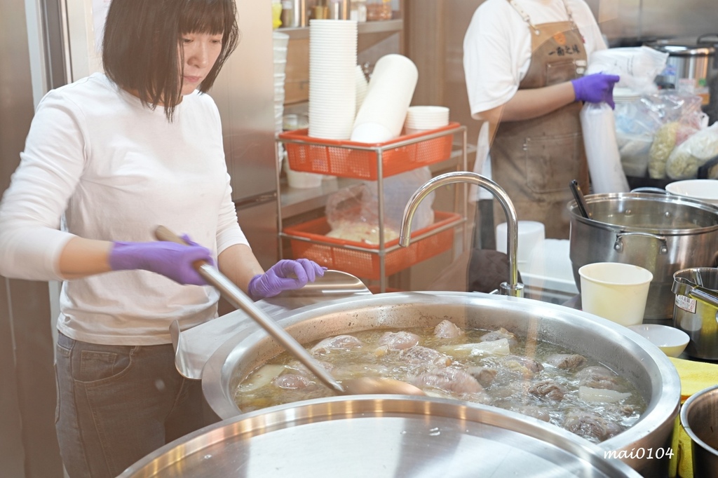 新北五股｜一面之緣楚襄麵食館～新開幕！湖北道地美食，酸辣粉、