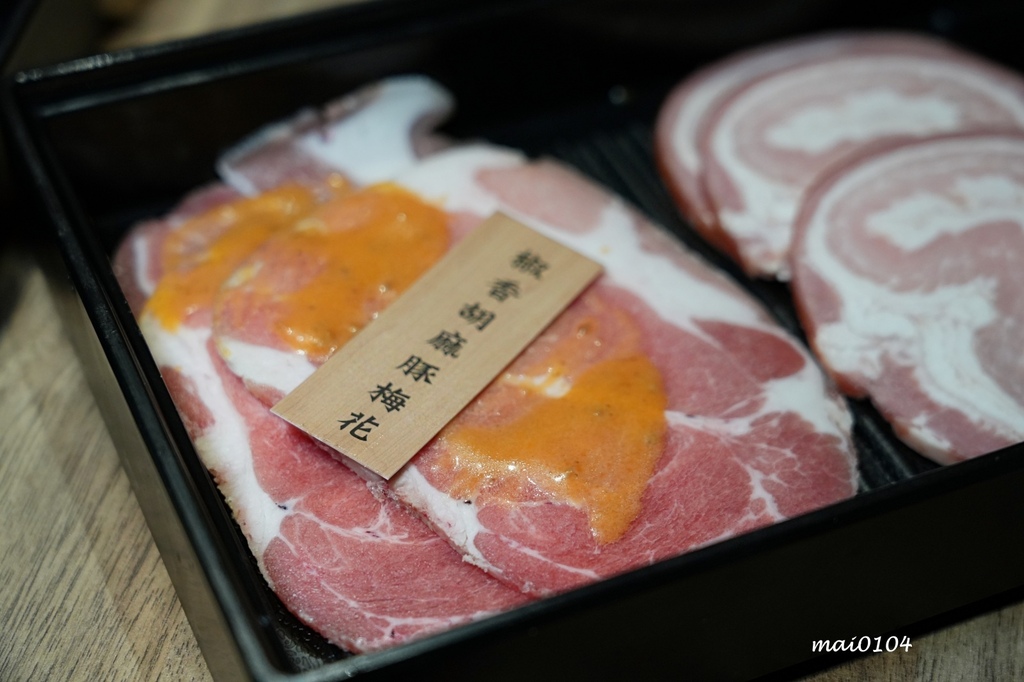 赤富士日式無煙燒肉鍋物中壢店～火鍋+燒烤吃到飽，啤酒無限暢飲