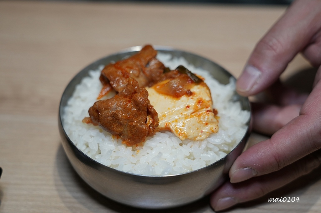 中壢韓式料理推薦｜馬柒韓式料理～麥茶、韓式小菜吃到飽，不收服