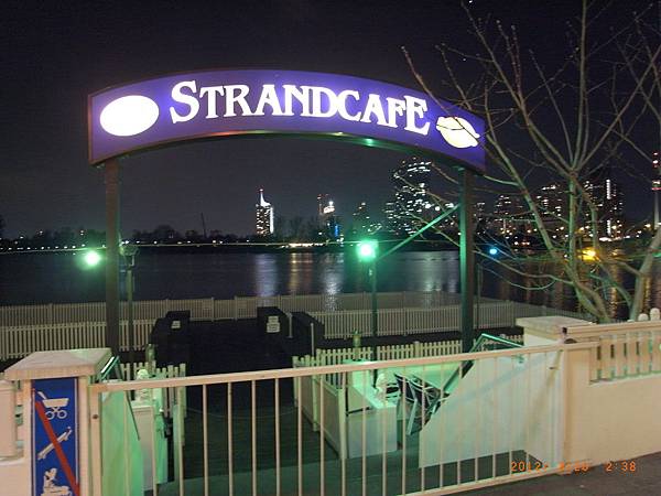 StrandCafe 河邊肋排
