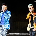 GD & TOP合唱Knock out