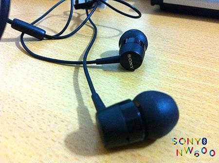 SONY MW600 -10.jpg SONY MW600 -10.jpg