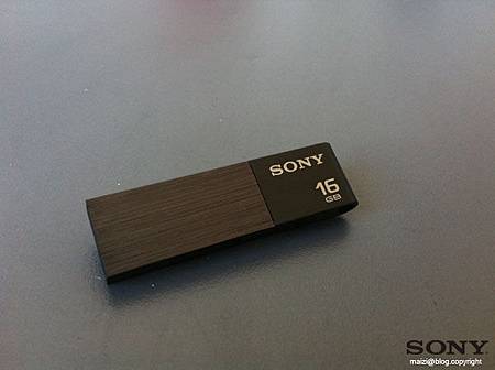 Sony Usb USM 16W -5.jpg