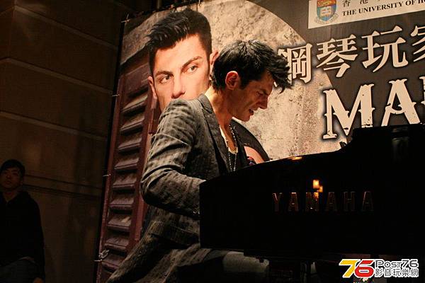 2011.11.29 Maksim Mrvica Showcase in Hong Kong-10.jpg