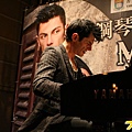 2011.11.29 Maksim Mrvica Showcase in Hong Kong-10.jpg