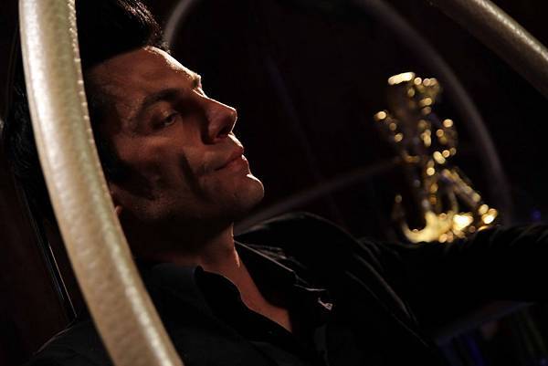 DOKUMENTARAC O MAKSIMU MRVICI-04