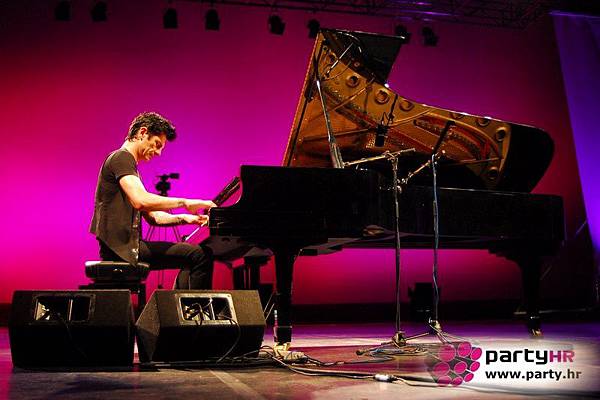 Maksim Mrvica Solo Classical Concert at Ljetna pozornica, Opatija, 16.16.2012-13