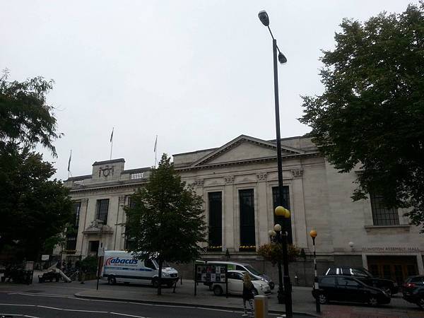 London Concert 2013 - 01 - Islington Assembly Hall