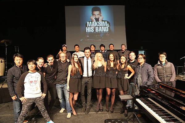 Some photos from Maksim's Korean tour-11.jpg