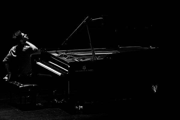 Maksim Classical China Tour 2015-12.jpg