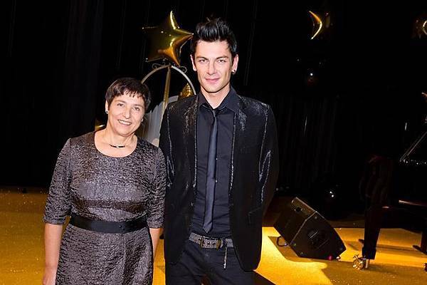 Mojstrovina izpod prstov Mrvice-02.jpg