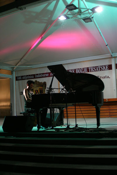 MAKSIM MRVICA NA TRSATU-04.jpg