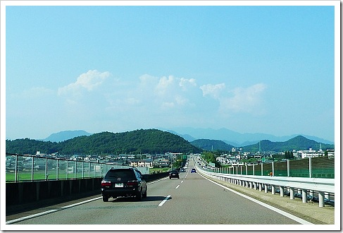 25491447:[遊記] 逛逛日本高速公路(東海北陸自動車道)的休息站─ひるがの高原SA