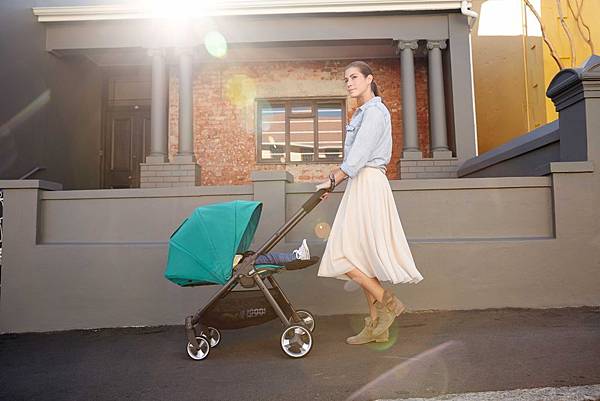 225426100_Armadillo_Flip_Teal_Tide_SA_landscape 225426100_Armadillo_Flip_Teal_Tide_SA_landscape