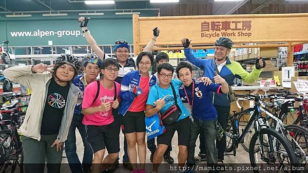 DSC_8833.JPG DSC_8833.JPG