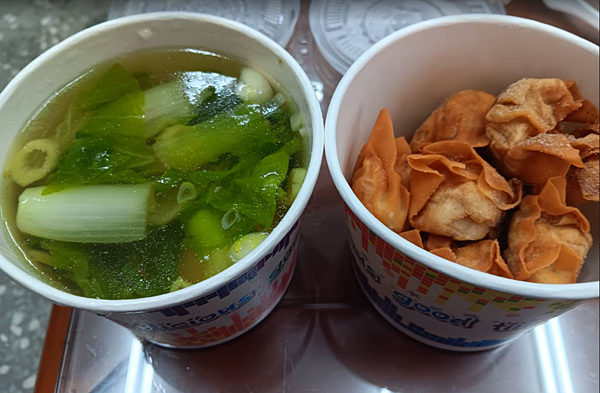 2025.03.18 金山兩家炸扁食比較，記完即放下