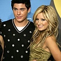 戲外的Zac Efron &amp; Ashley Tisdale