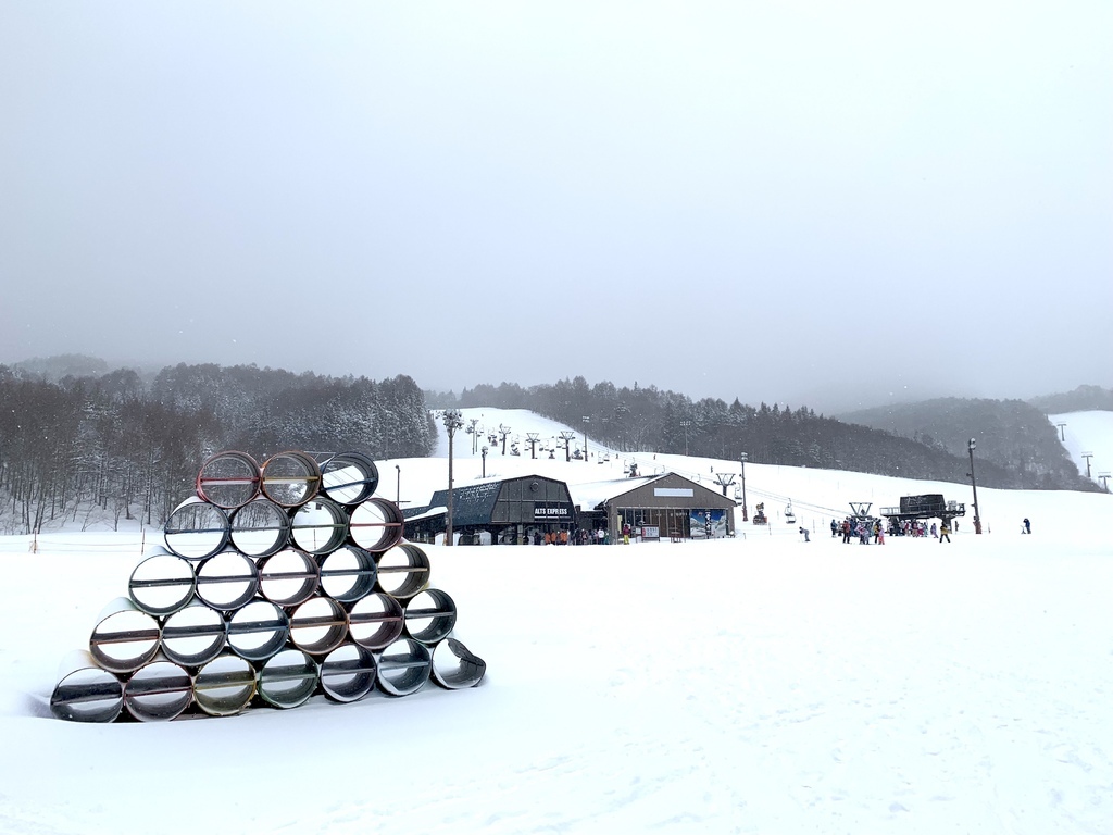 ＜日本＞2023全家人解封日本行~星野磐梯山滑雪 夜晚比白天