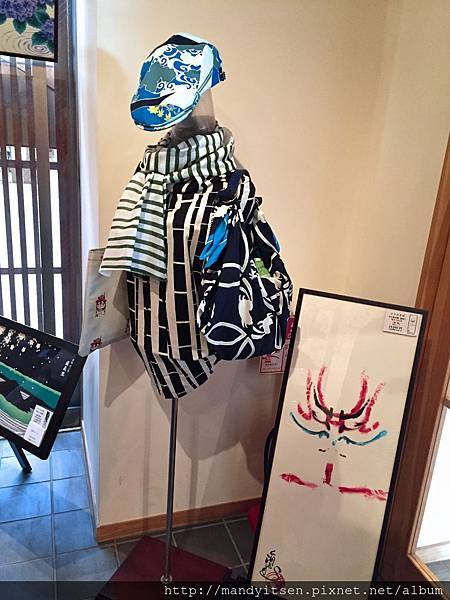 永楽屋細辻伊兵衛店内