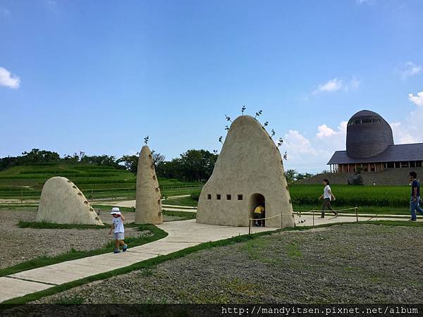 La Collina園區內的土塔 