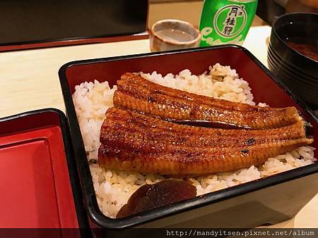 魚問屋「ととや」鰻丼