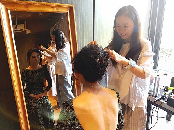 [台北市民生社區]Celine行動彩妝造型  為您打造獨一無