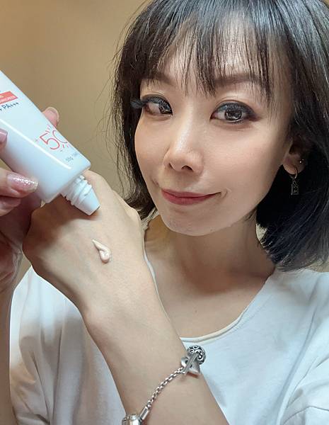 對海洋友善對肌膚也友善~Hybolar柔皙修顏防曬乳 試用