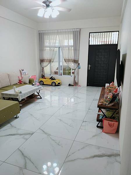 【房產實戰】買不起豪宅，但我買得起豪宅磁磚🤣，從無到有，開箱