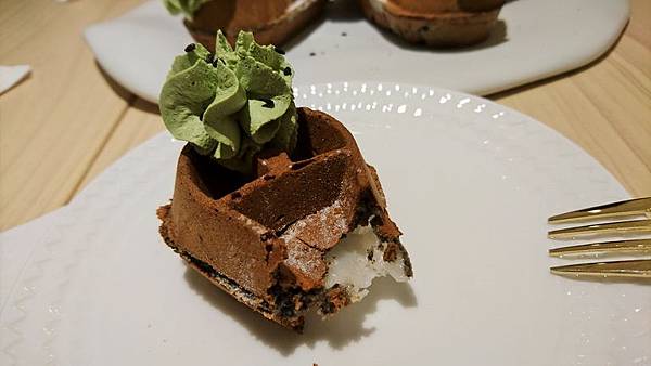 4Mano cafe (17).JPG