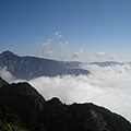 塔關山頂四周的風景