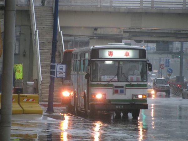 內湖線免費接駁公車