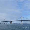 Bay Bridge, 跟金門大橋造型類似