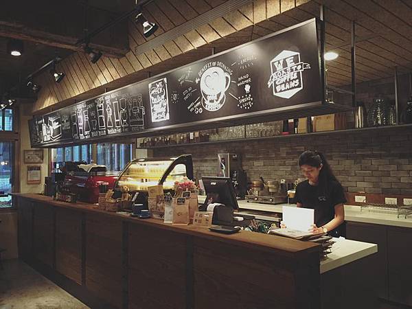 12112477_10204893630678440_5944150363686844260_n